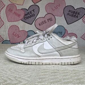 Size 5.5 - Nike Dunk Low Photon Dust‎ W